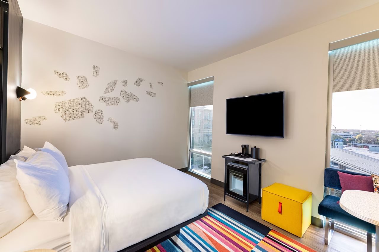 Aloft Savannah Downtown Historic District - photo 43