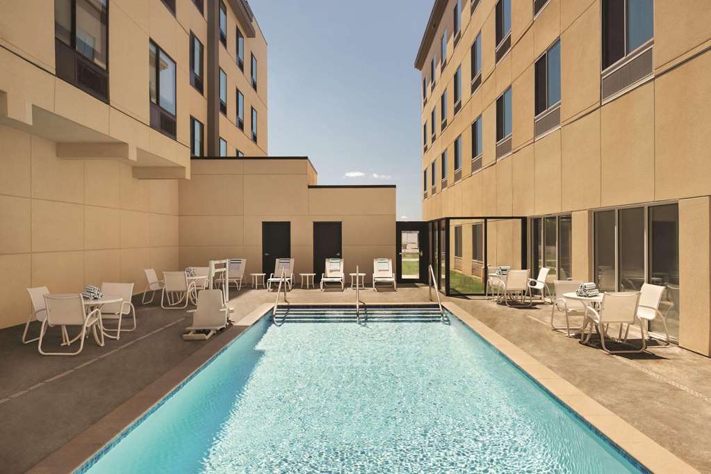 Radisson Hotel Oklahoma City Airport - photo 12