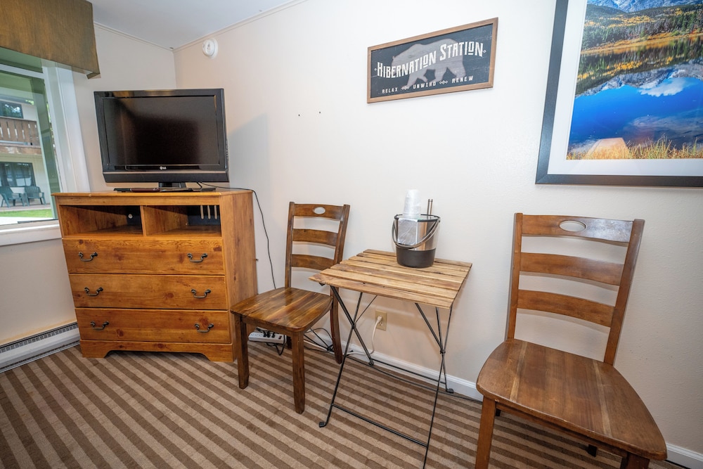 Estes Mountain Inn - photo 55