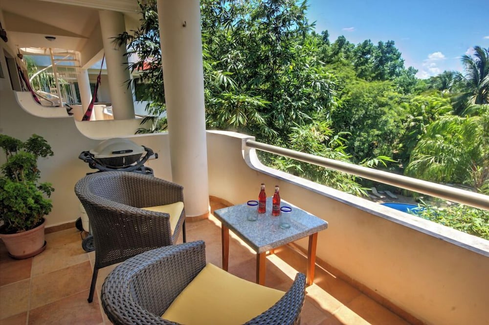 Riviera Maya Suites