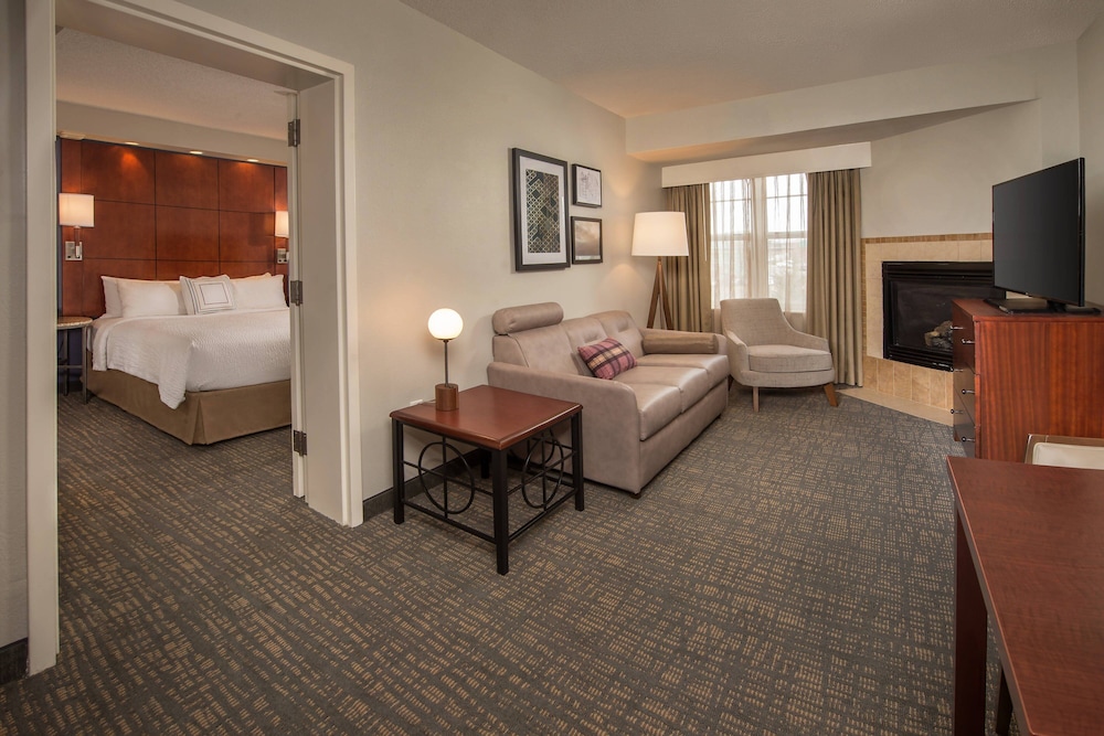 Residence Inn by Marriott Dulles Airport At Dulles 28 Centre - photo 11