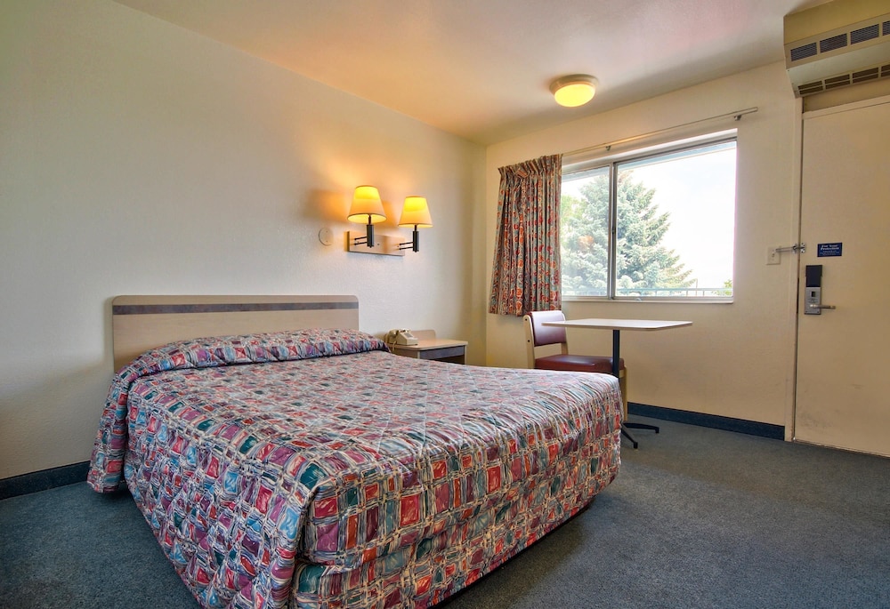 Americas Best Value Inn & Suites Helena - photo 12
