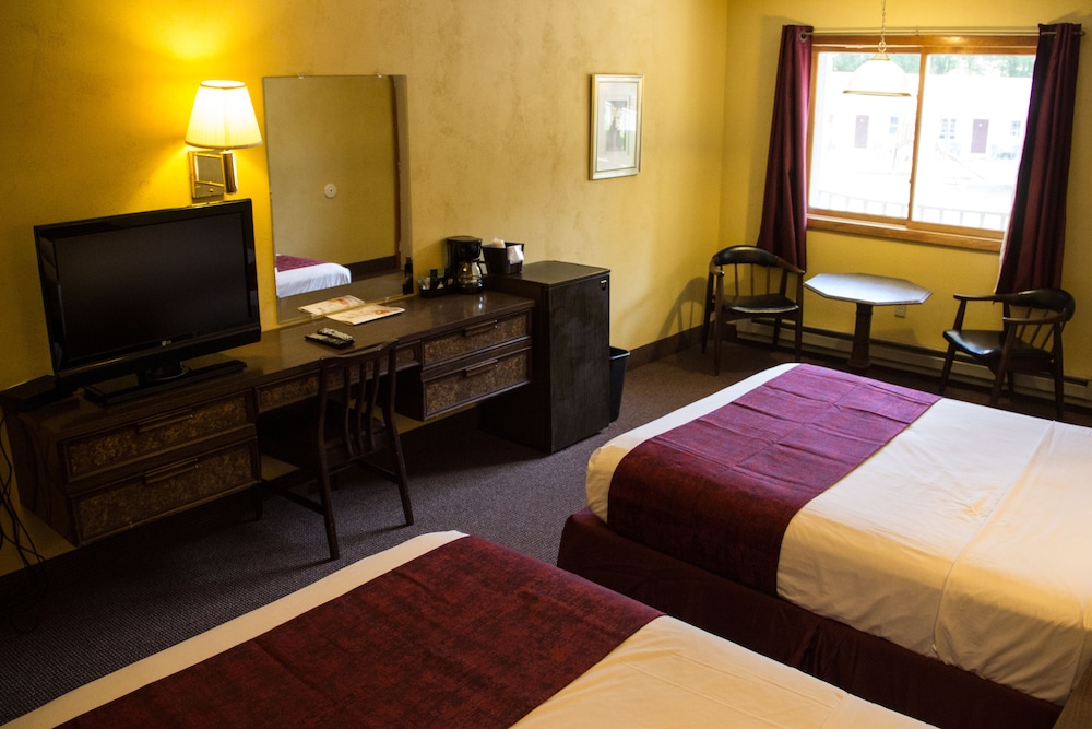 Fran Cove Motel - photo 14