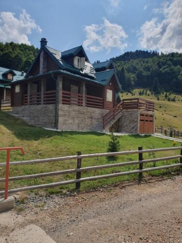 Golden Eagle Jelovica — Berane — photo 3