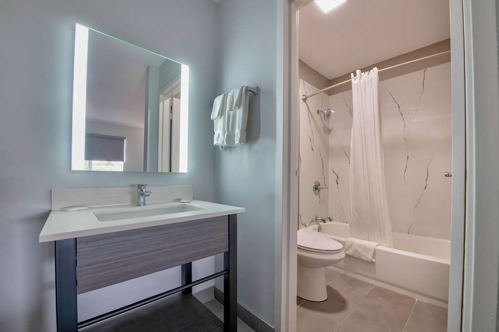 Studio 6 Jackson MS I 55 - photo 18