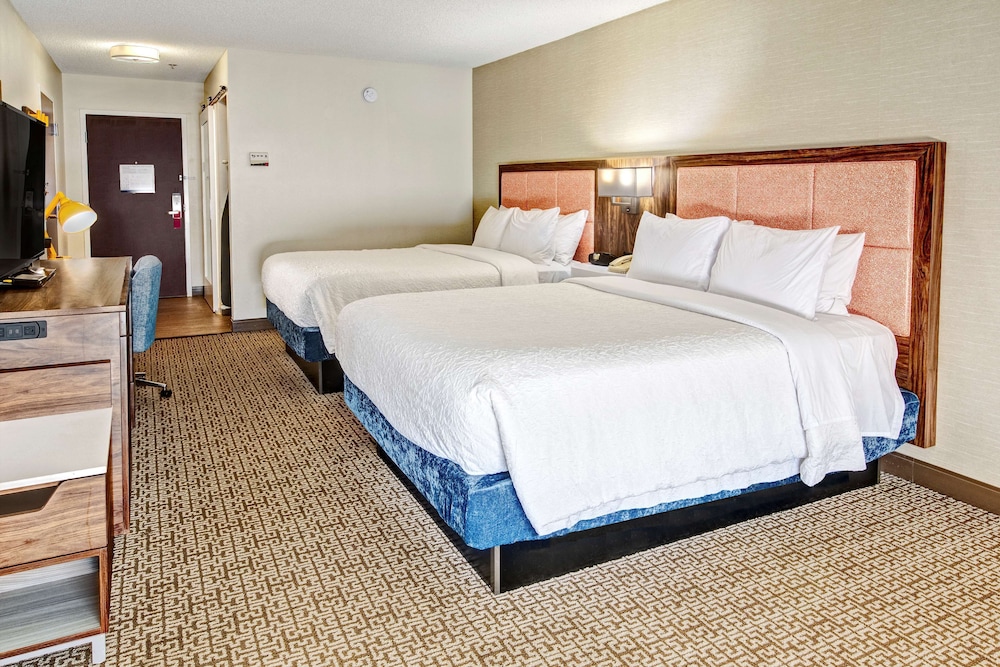 Hampton Inn Van Buren - photo 12