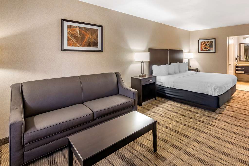 Best Western Country Inn - photo 22