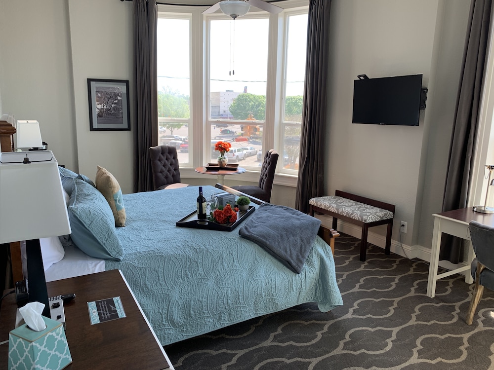 The Dilworth Inn - carbon neutral hotel in Gonzales