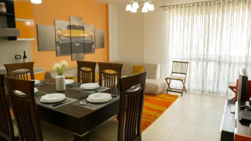 EKA Luxury Two Bedroom Premium Apartment 2 — 4-Star Luxury Hotel in Durres, Albania