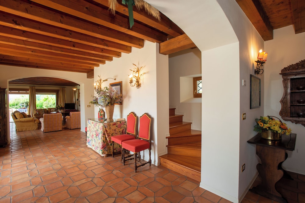 Tenuta Castagnera — Tarzo — photo 2