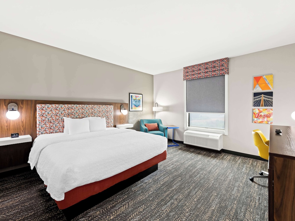 Hampton Inn Longview - photo 12