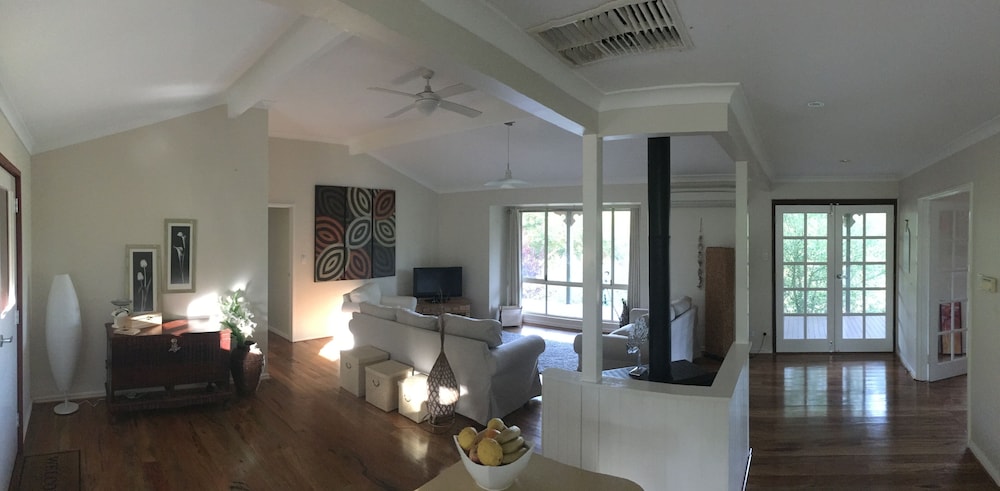 Tegwan S Nest — Bridgetown