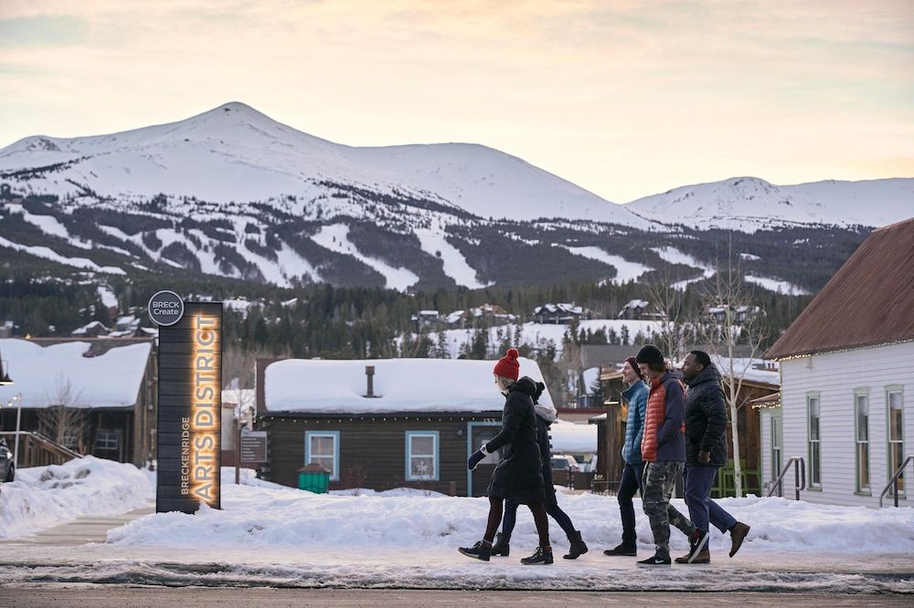 One Ski Hill Place S8211 — 4-Star Luxury Hotel in Breckenridge, United States