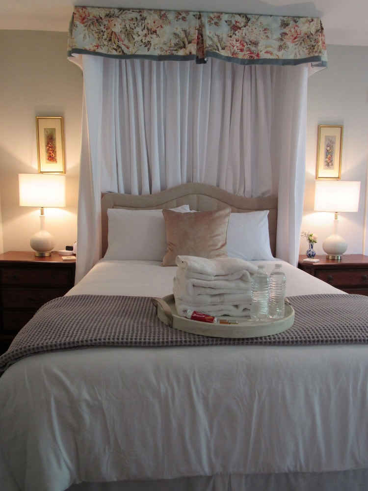 Rose Hill Inn - photo 20