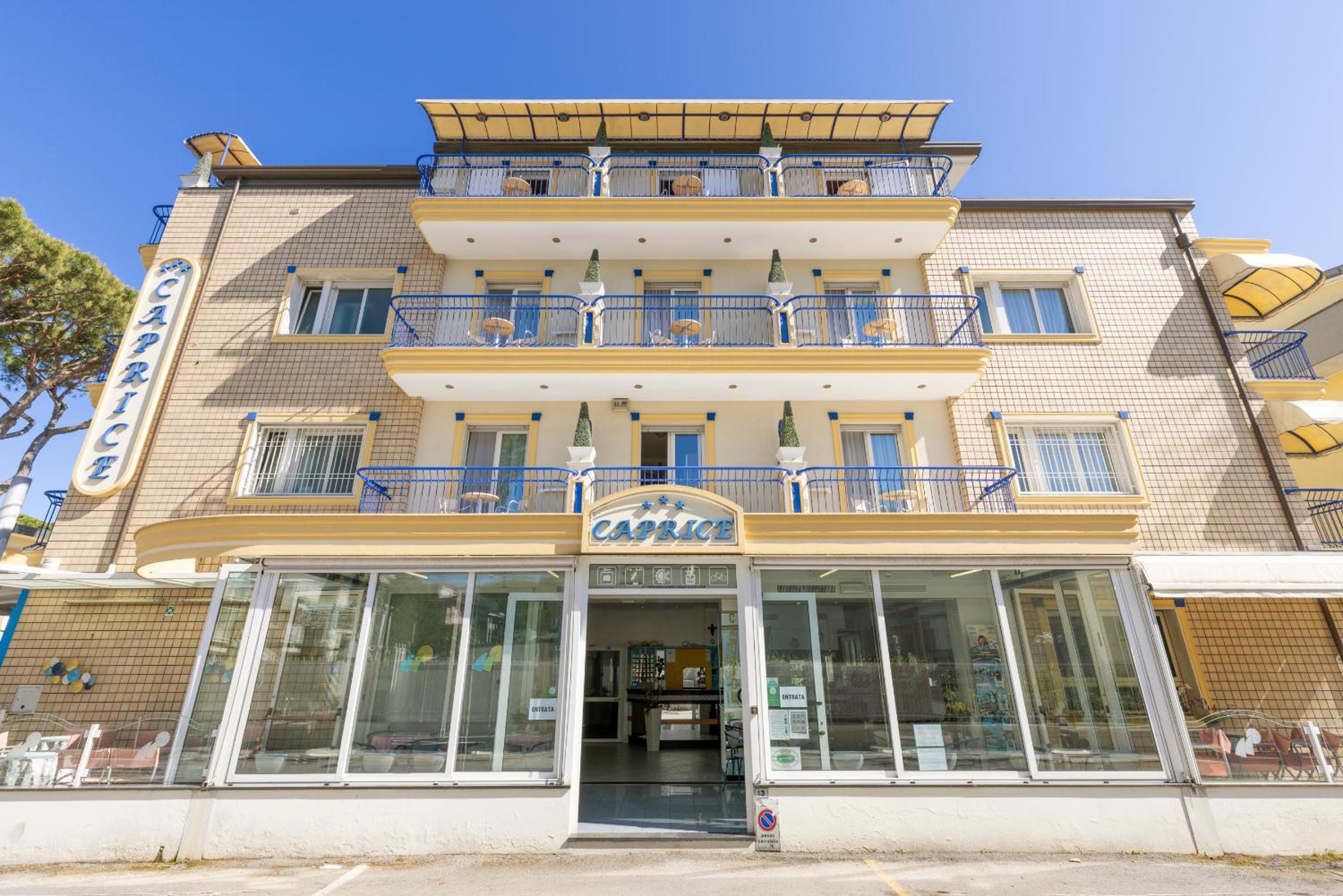 Hotel Caprice - last minute hotel in Riccione