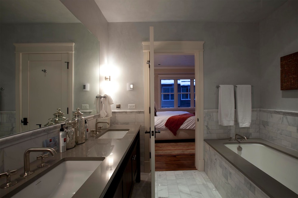 Element 52 Auberge Collection - photo 300