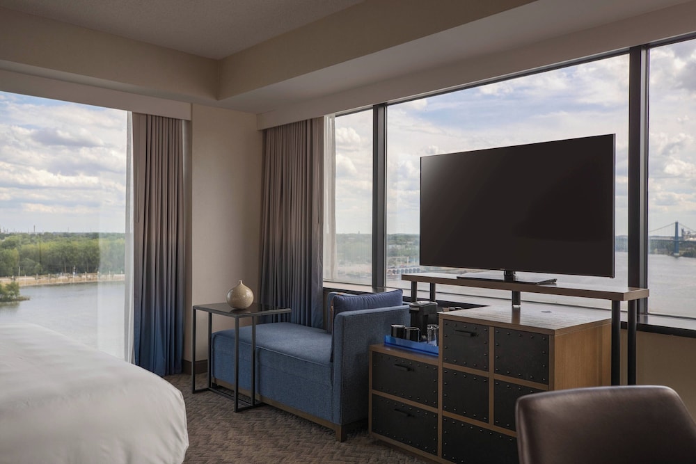 Renaissance Toledo Downtown Hotel - photo 21