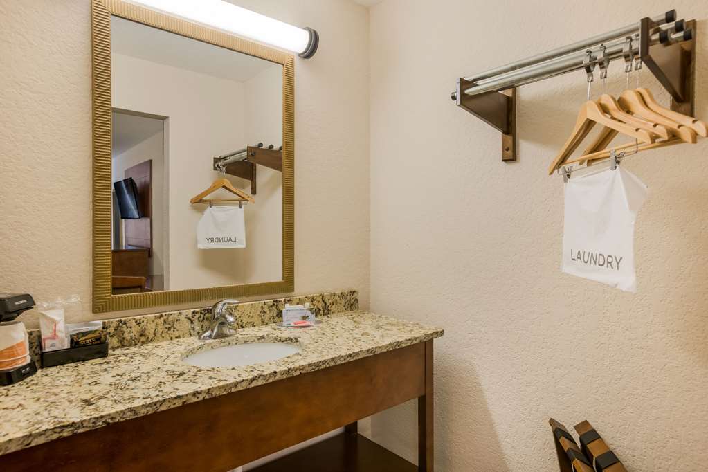 Econo Lodge Vidalia - photo 18
