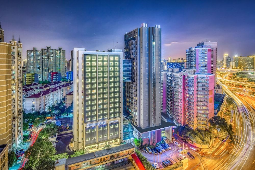 Citadines Apart Hotel Xujiahui Shanghai — 4-Star Luxury Hotel in Shanghai, People's Republic of China