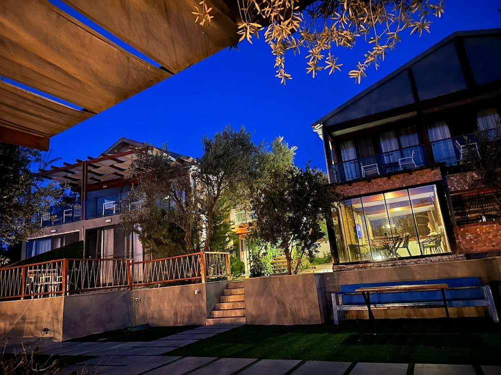 Qcunda Otel Restorant