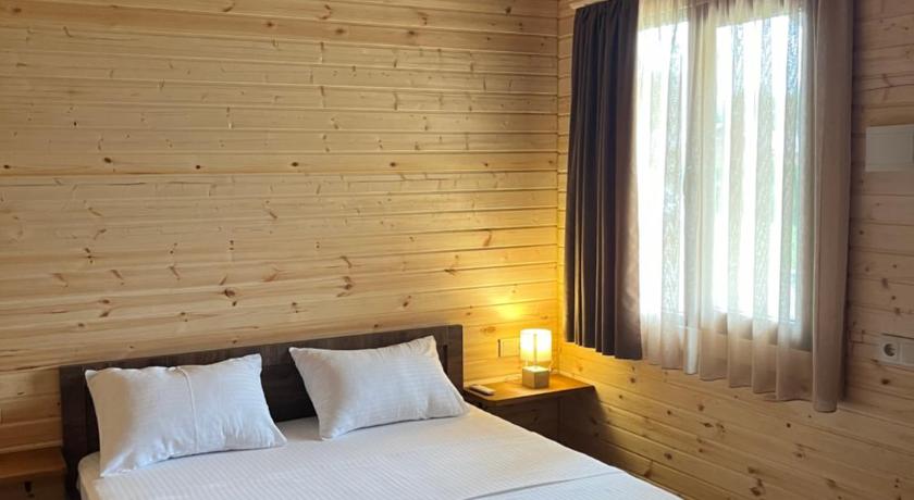 Finca Idoize Camping Hotel