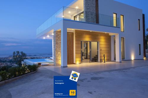 Ioniangems in Lefkada, Greece