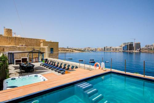 Waterfront Valletta House — 5-Star Luxury Hotel in Valletta, Malta