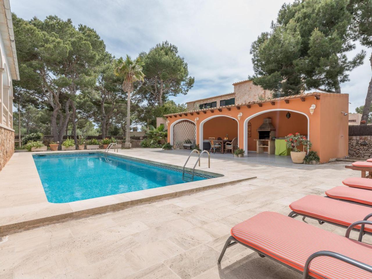 Chalets Torre Nova — 4-Star Luxury Hotel in Santanyi, Spain