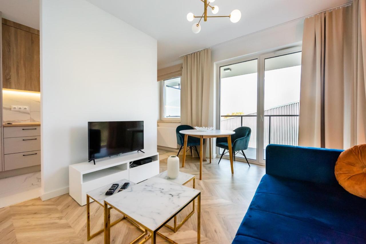 East Side of Warsaw Studio 111 by Bookinghost — 4-Star Luxury Hotel in Warsaw, Poland