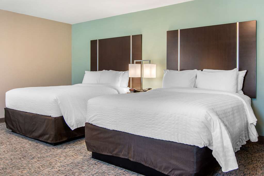 Clarion Inn & Suites Atlanta Downtown - photo 24