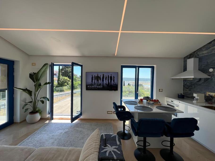 Sea view 2 bedroom apartment — 4-Star Luxury Hotel in Portoroz, Slovenia