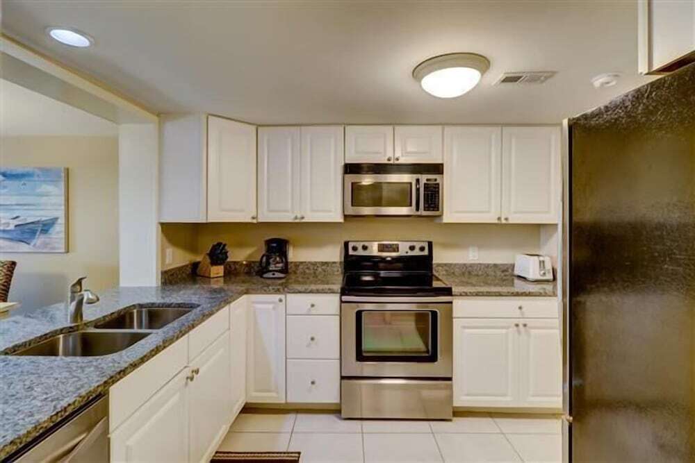425 Plantation Club at The Sea Pines Resort - photo 11