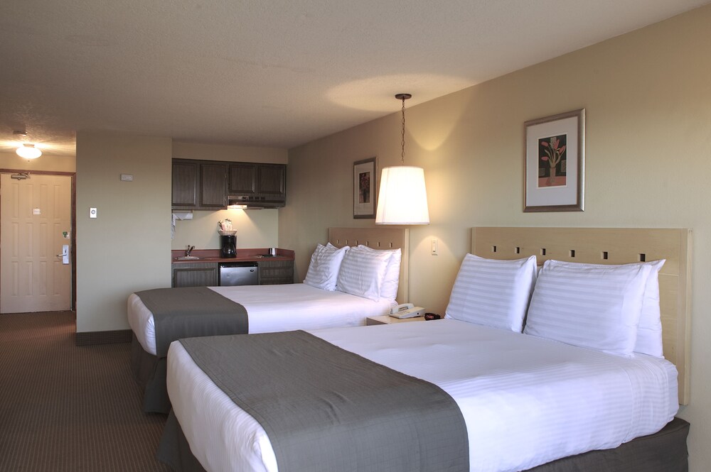 Hi Tide Oceanfront Inn - photo 22