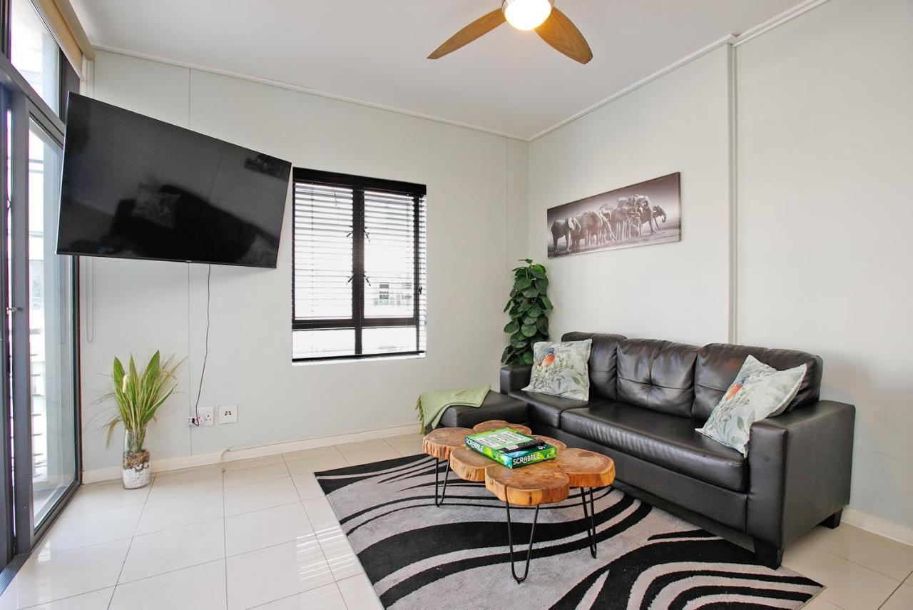 City Explorer 2 bed with balcony