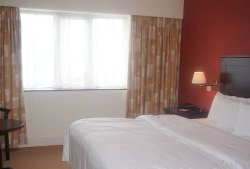 Crover House Hotel & Golf Club
