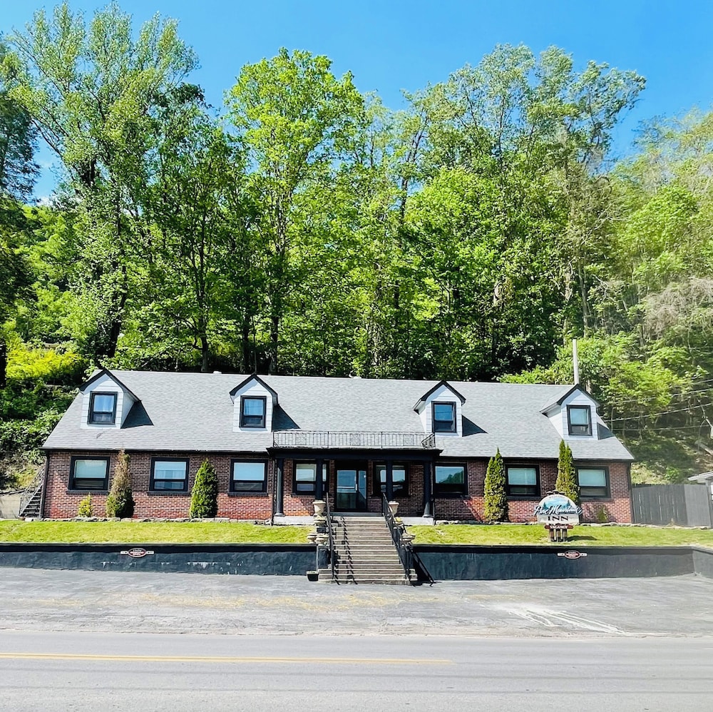 Pine Mountain Inn - photo 56