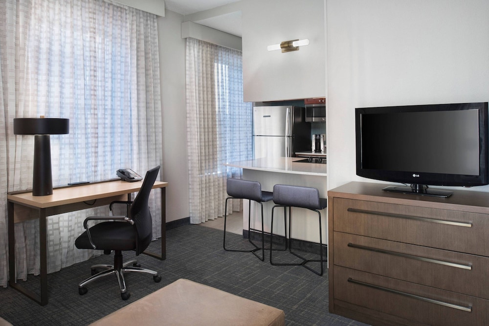 Residence Inn by Marriott Memphis Downtown - photo 13
