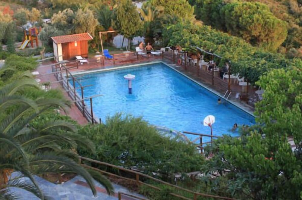 Athorama Hotel in Ouranoupolis, Greece