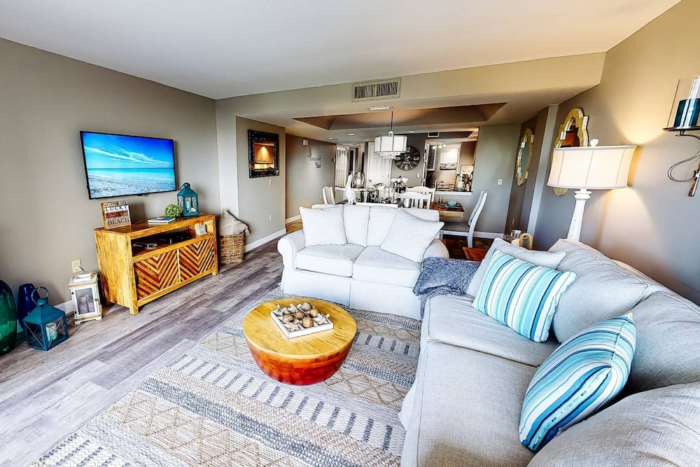 Serene Casarina — 4-Star Luxury Hotel in Siesta Key, United States