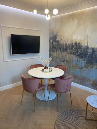 Apartament Zamojski Rynek — 4-Star Luxury Hotel in Zamosc, Poland