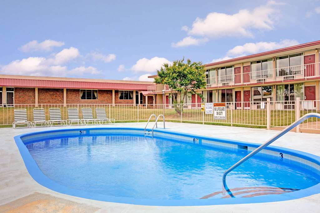 Super 8 by Wyndham Gaffney - photo 8