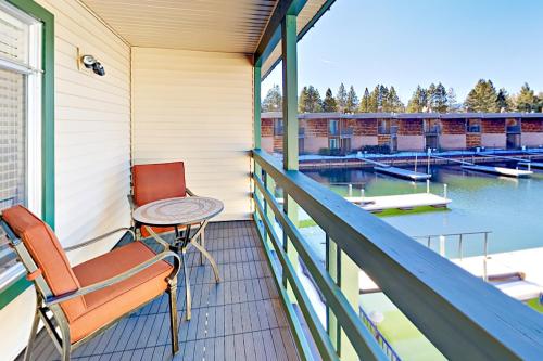 Cove 141 — 4-Star Luxury Hotel in South Lake Tahoe, United States
