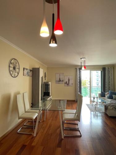 Beach&Comfort Cozy Apartment by the Ocean — 4-Star Luxury Hotel in Funchal, Portugal