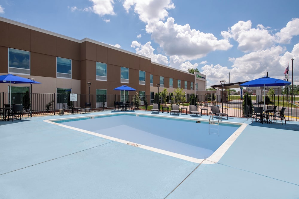 Holiday Inn Express & Suites Wilson I 95 By IHG - photo 32