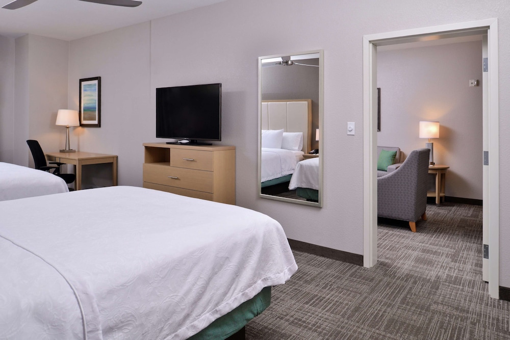 Homewood Suites by Hilton Des Moines Airport - photo 13