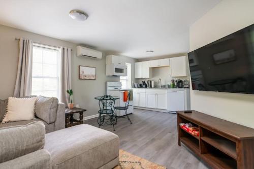 Plush 1 bed APT near Five Points Bring your pets — 4-Star Luxury Hotel in Columbia, United States