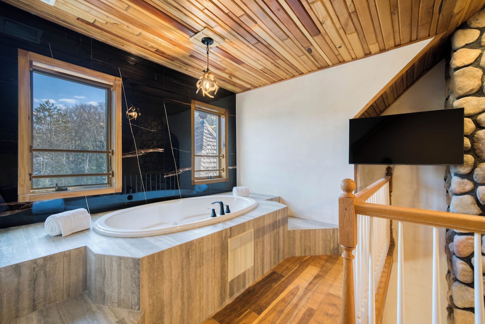 The Haüs Windham Spacious Suites Hot Tub Mountain Views - photo 34