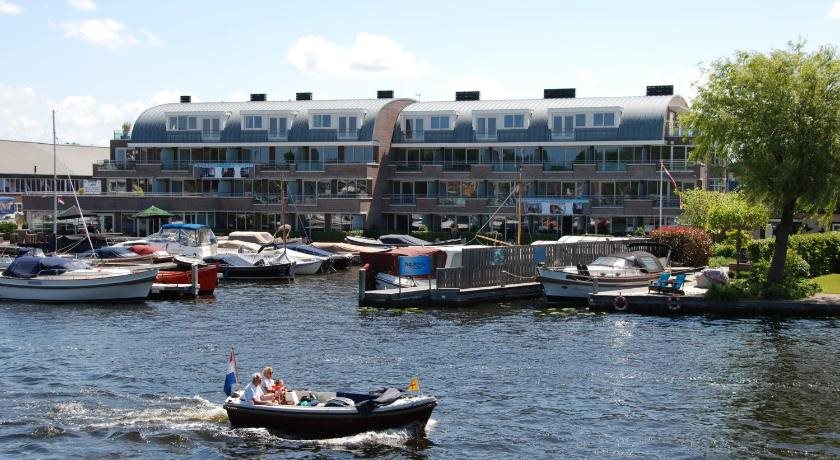 Kaag Resort — 4-Star Luxury Hotel in Warmond, Netherlands