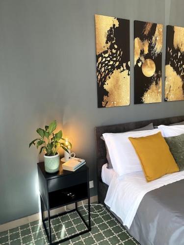 Bright apartment near San Pietro — 4-Star Luxury Hotel in Rome, Italy