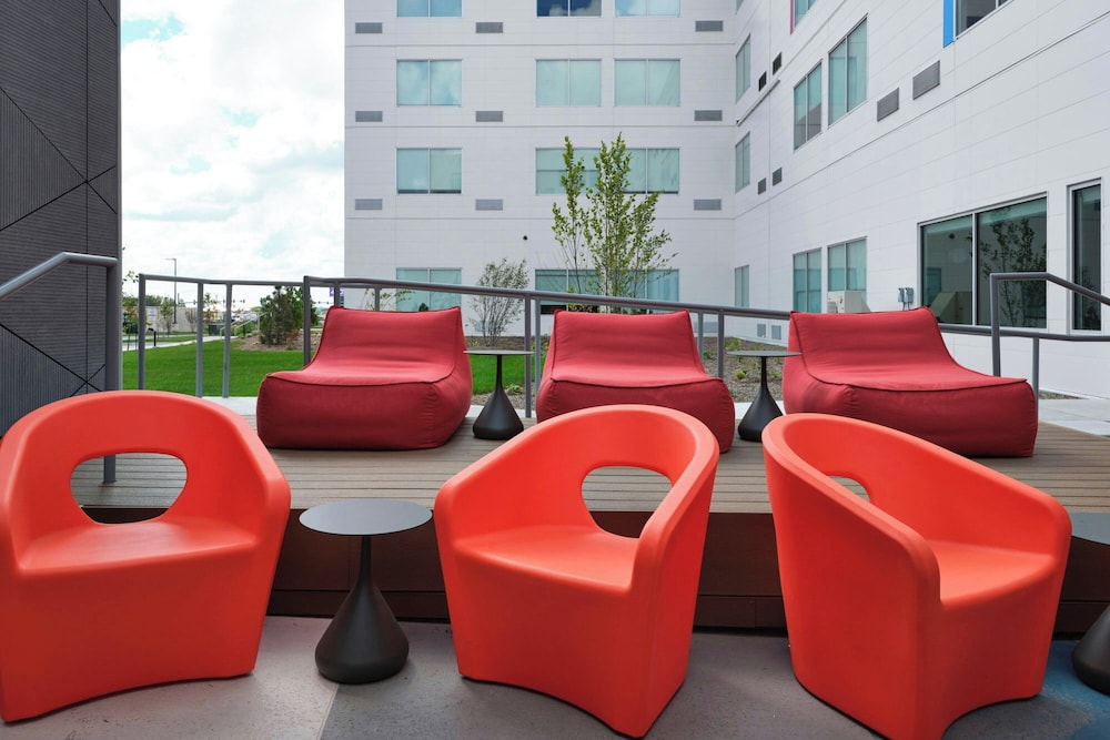 Aloft Waukee - photo 21